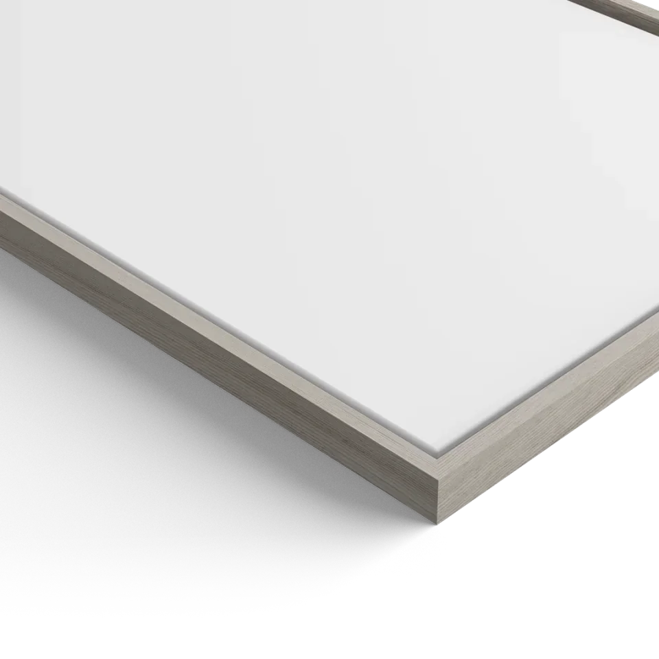 framed-canvas-02-closeup-blank-frame-oak